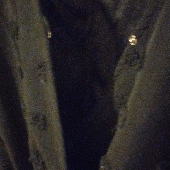 4/$20 Black short sleeved romper-M - Picture 7 of 8